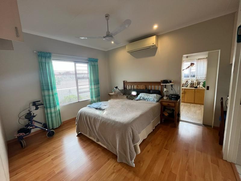 5 Bedroom Property for Sale in Port Owen Western Cape